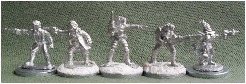 Left to Right: Splintered Light Crew, GZG Reaver, two CMG Nagas, Splintered Light Dark Elf