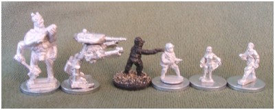 Left to Right: Peter Pig Large Green Alien, Pendraken SR9 Walker, GZG Security  Guard, Eureka Miniatures WWII Chinese, Peter Pig Red Alien Princess and Hero